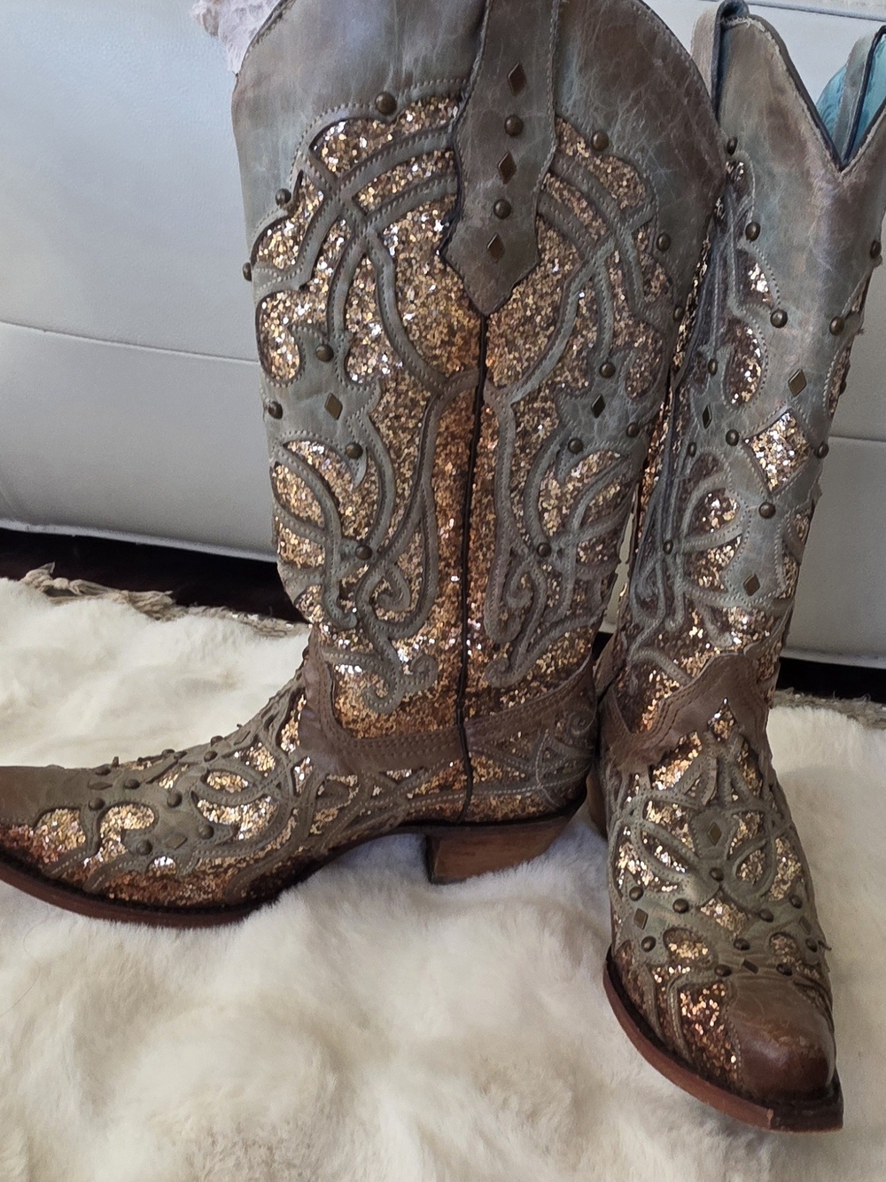 Corral Teal Lined Western Heeled Snip Toe Boots